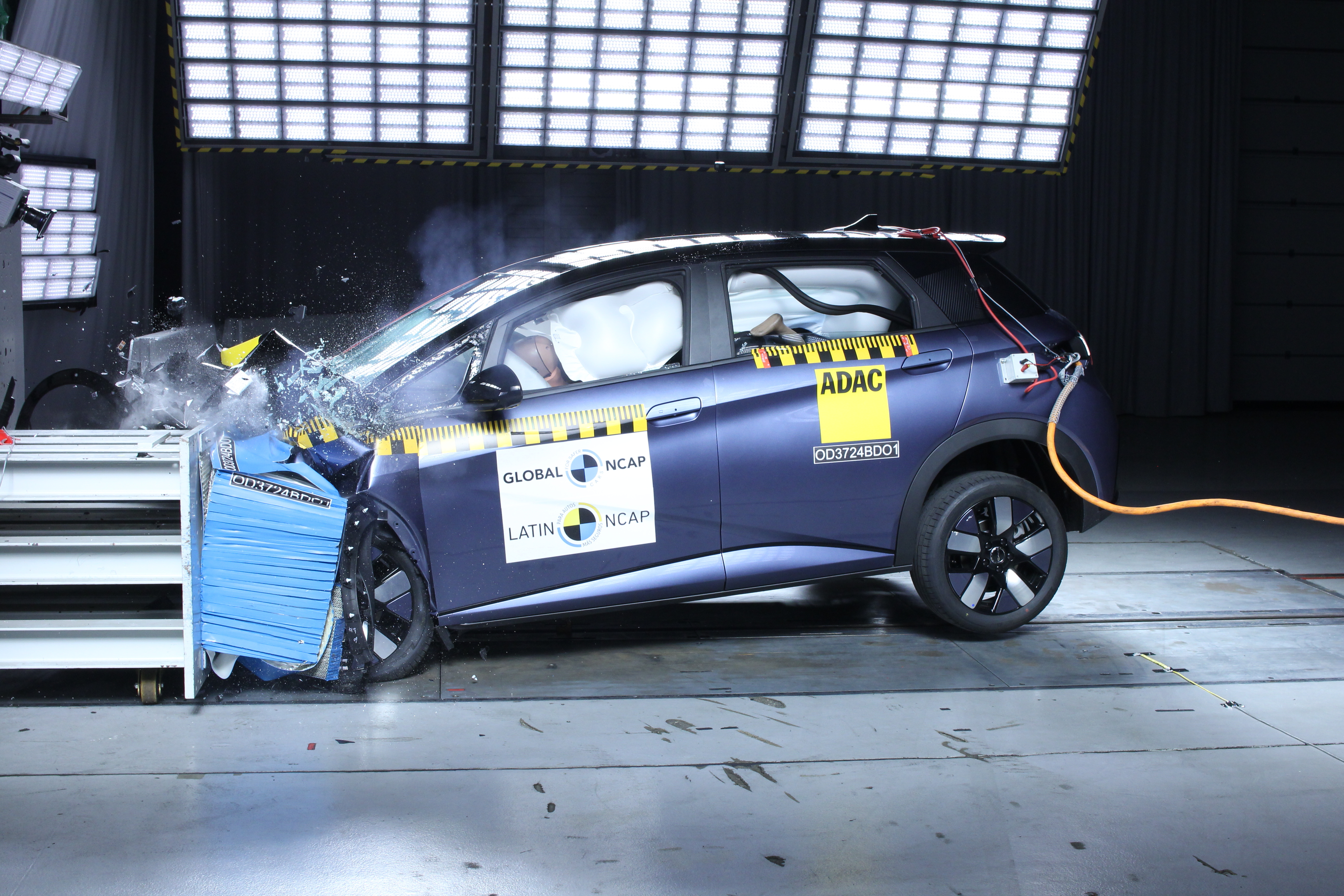 BYD Dolphin Plus no teste de colis&atilde;o do Latin NCAP