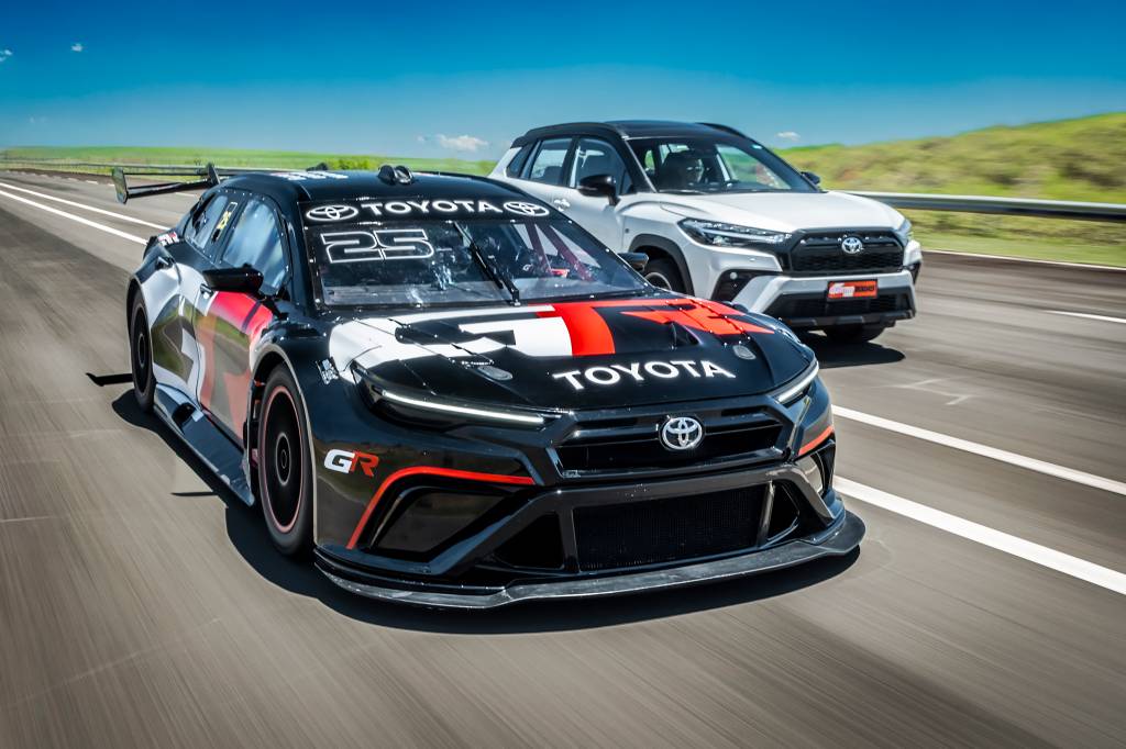 Aceleramos o Toyota Corolla Cross de 500 cv que vai correr na Stock Car em 2025