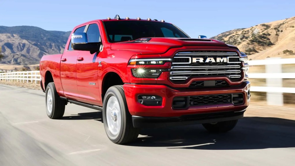 Ram 2500 e 3500 ganham novo visual e motor na linha 2025, mas não aqui