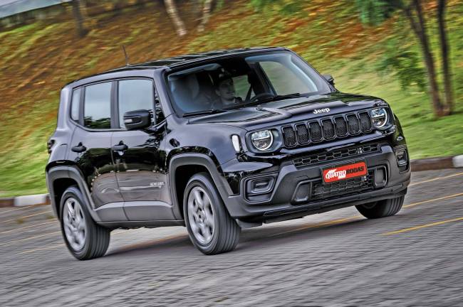 Jeep Renegade T270 anda bem com 185 cv e custa o mesmo que Polo e Onix 1.0