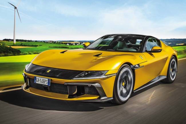 Ferrari 12Cilindri foca no conforto e honra a tradição dos motores V12