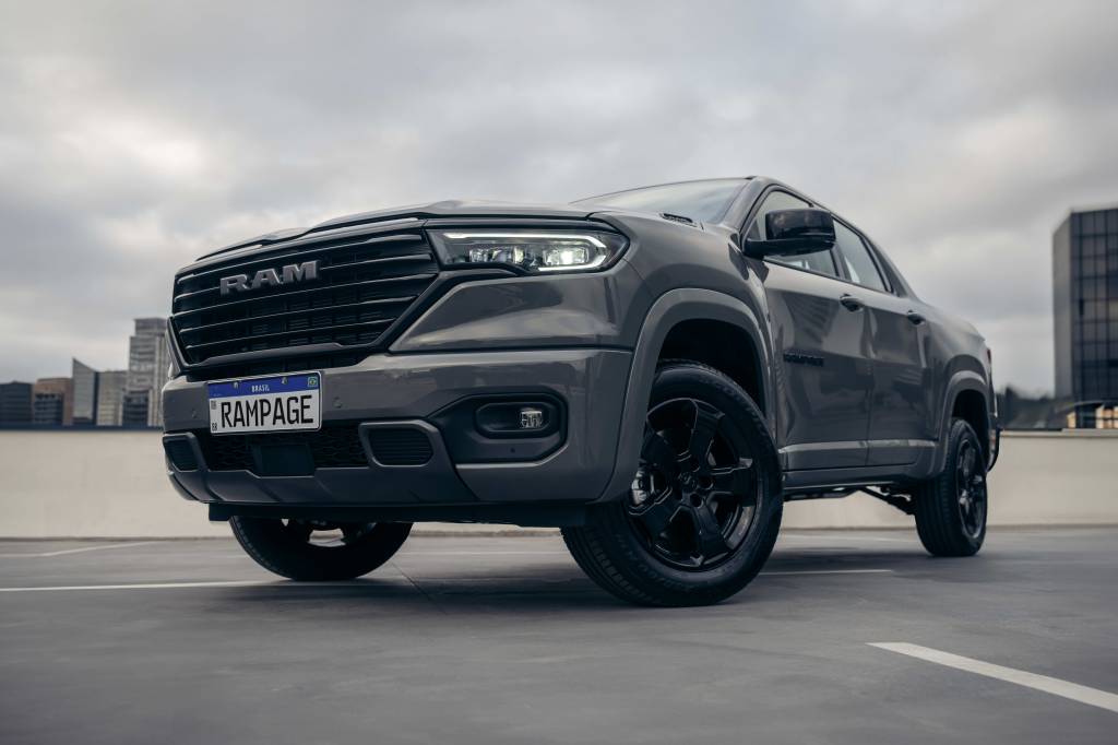 Ram Rampage Laramie turbodiesel ganha pacote Night Edition por R$ 5.000