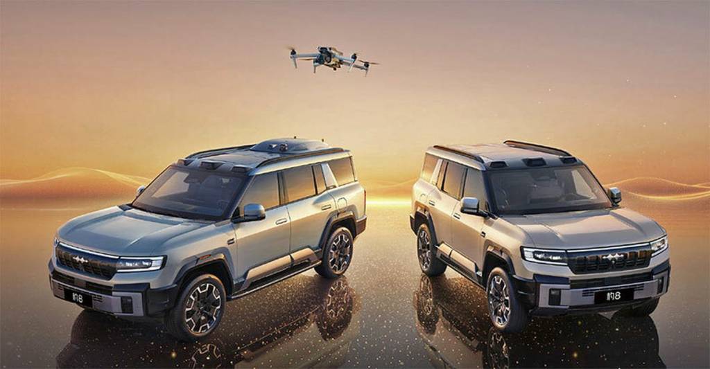 Carros da BYD já podem sair de fábrica com drone no teto – mas não é barato