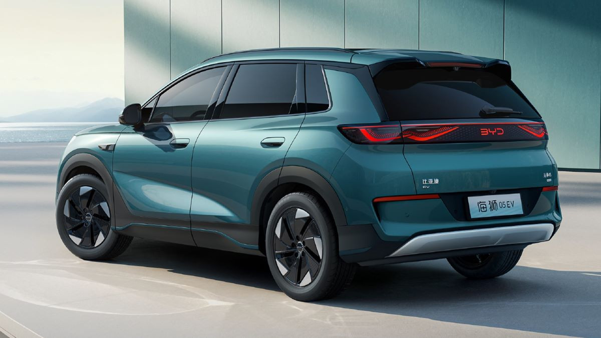 BYD SEALION 05 EV (1)