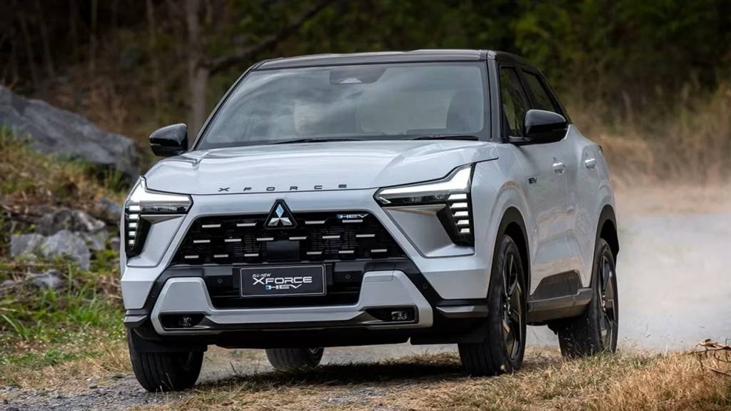 Mitsubishi Xforce HEV faz 24 km/l e tem porte do Toyota Yaris Cross
