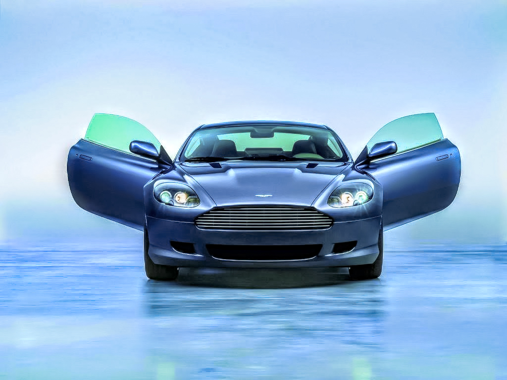 Aston DB9 Swan Aston DB9 Swan