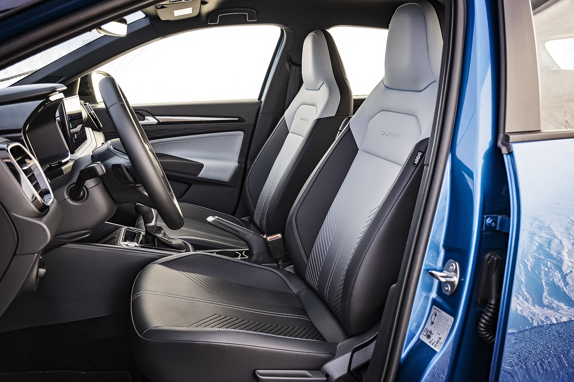 Volkswagen Tera High Outfit The Town