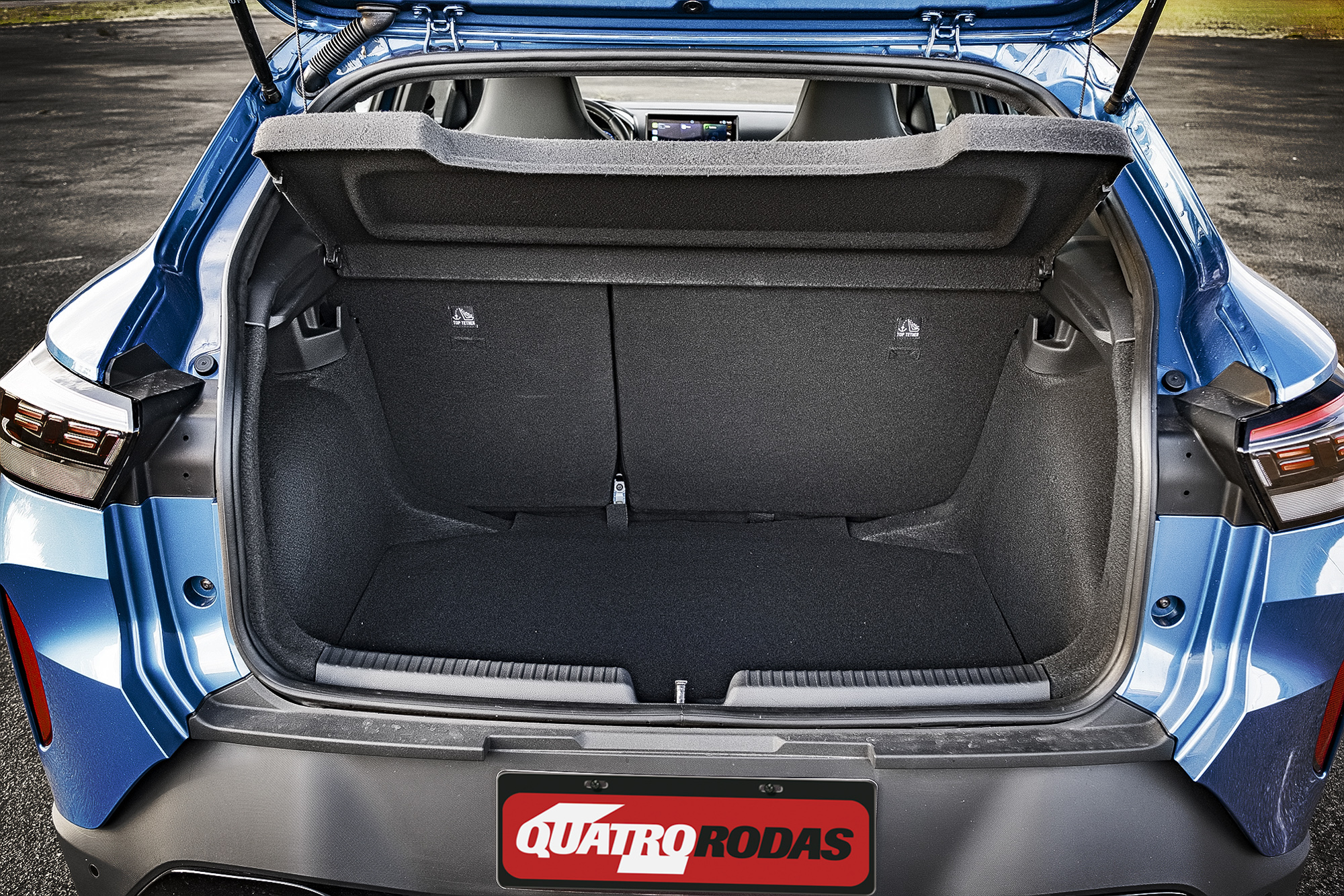 Volkswagen Tera High com pacote Outfit The Town