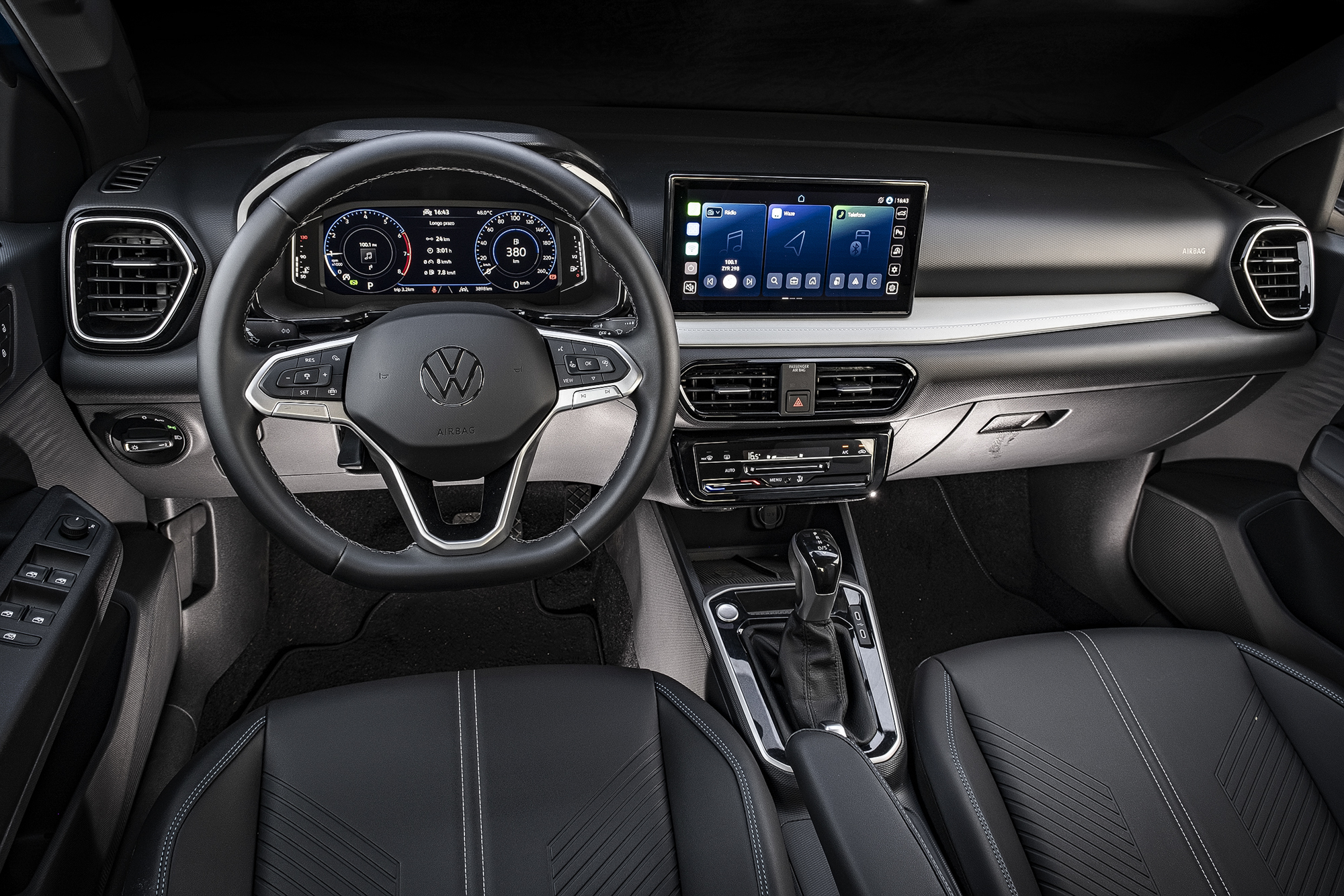 Volkswagen Tera High com pacote Outfit The Town