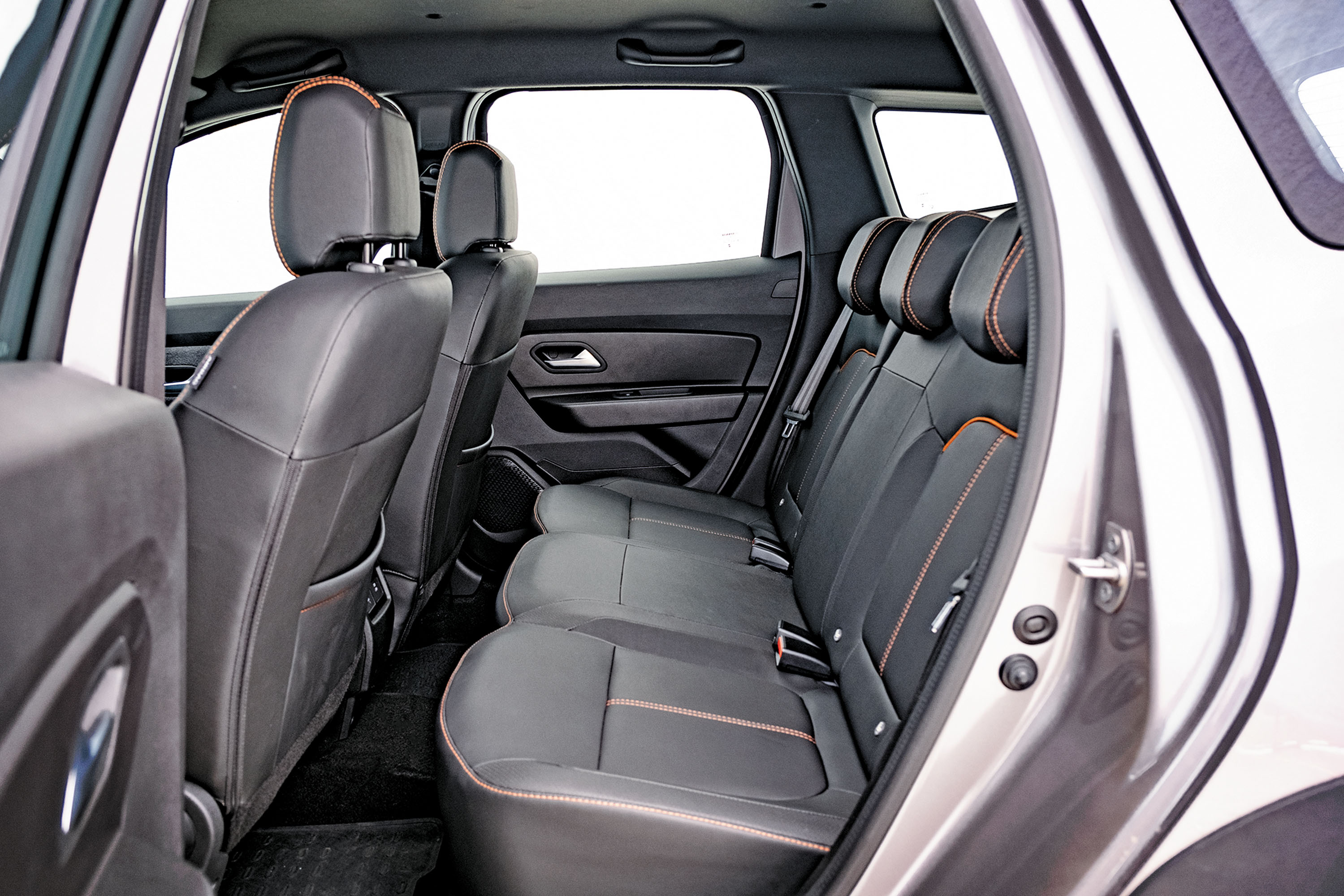 renault duster iconic plus 1.3 tce