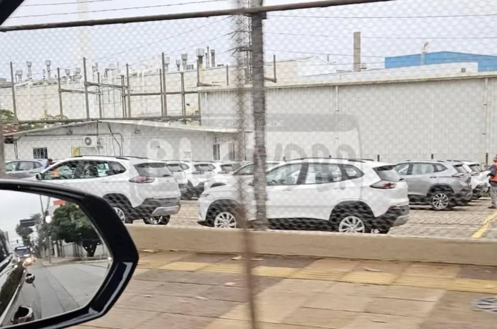 Chevrolet Tracker 2026 sem camuflagem