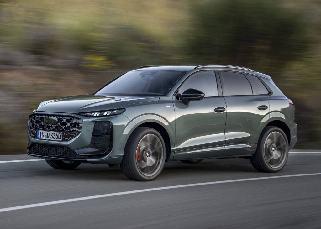 Novo Audi Q3 aposta em versão híbrida plug-in e mais tecnologia