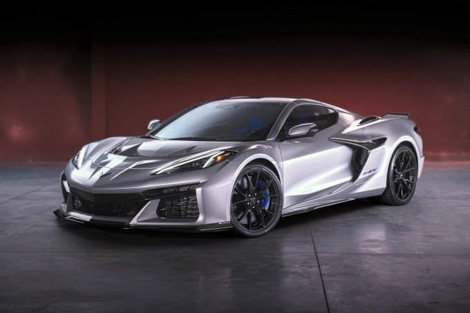 2026 Corvette ZR1X Blade Silver Front
