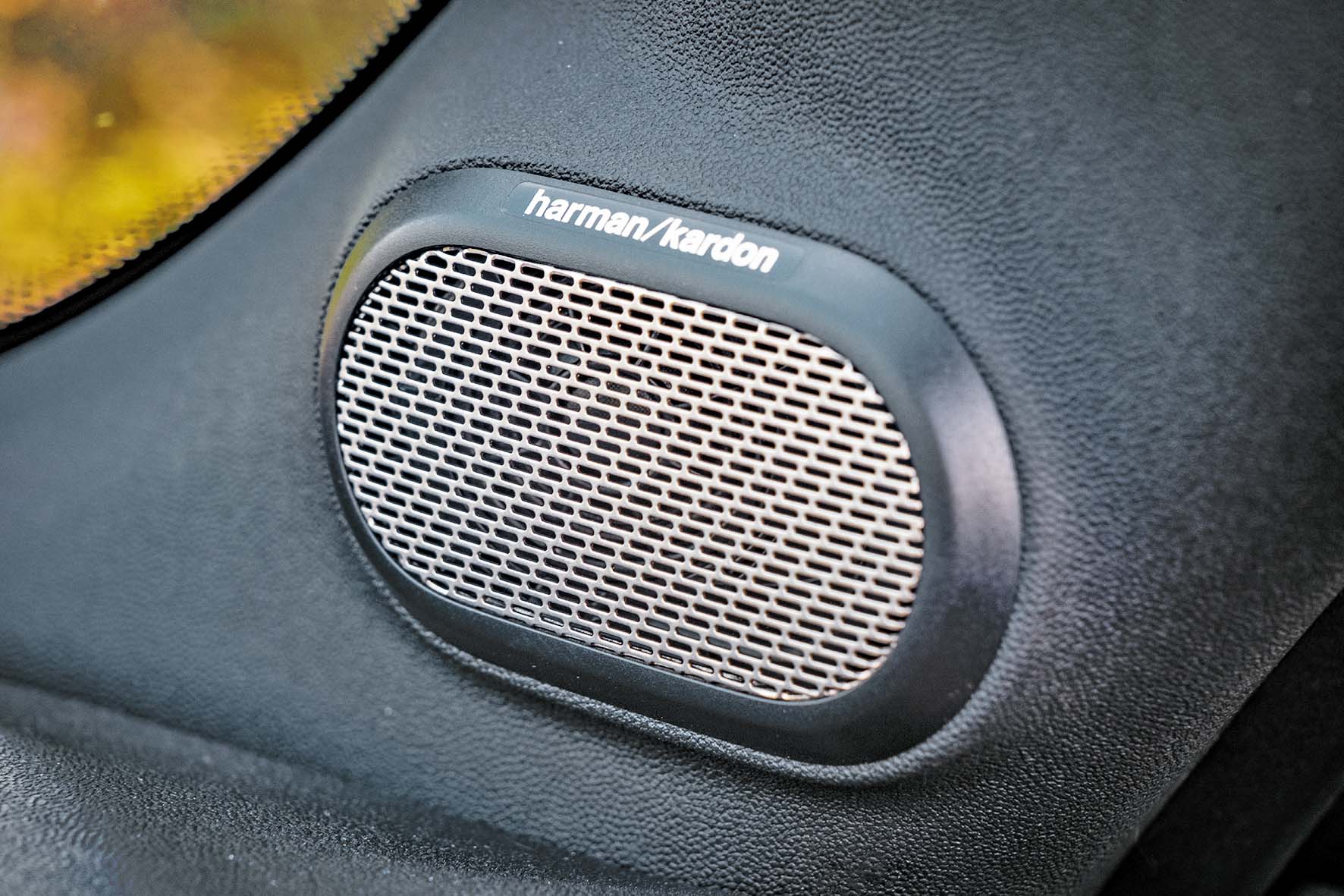 mini cooper jcw cabrio