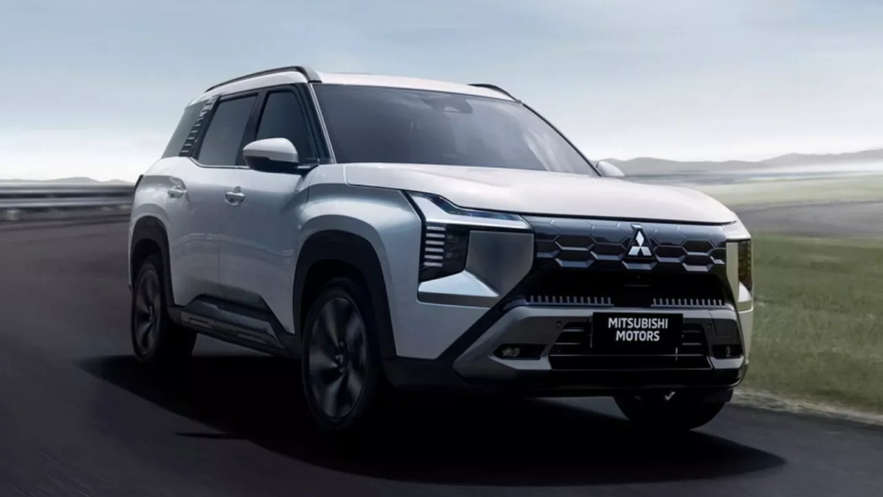 Mitsubishi Destinator