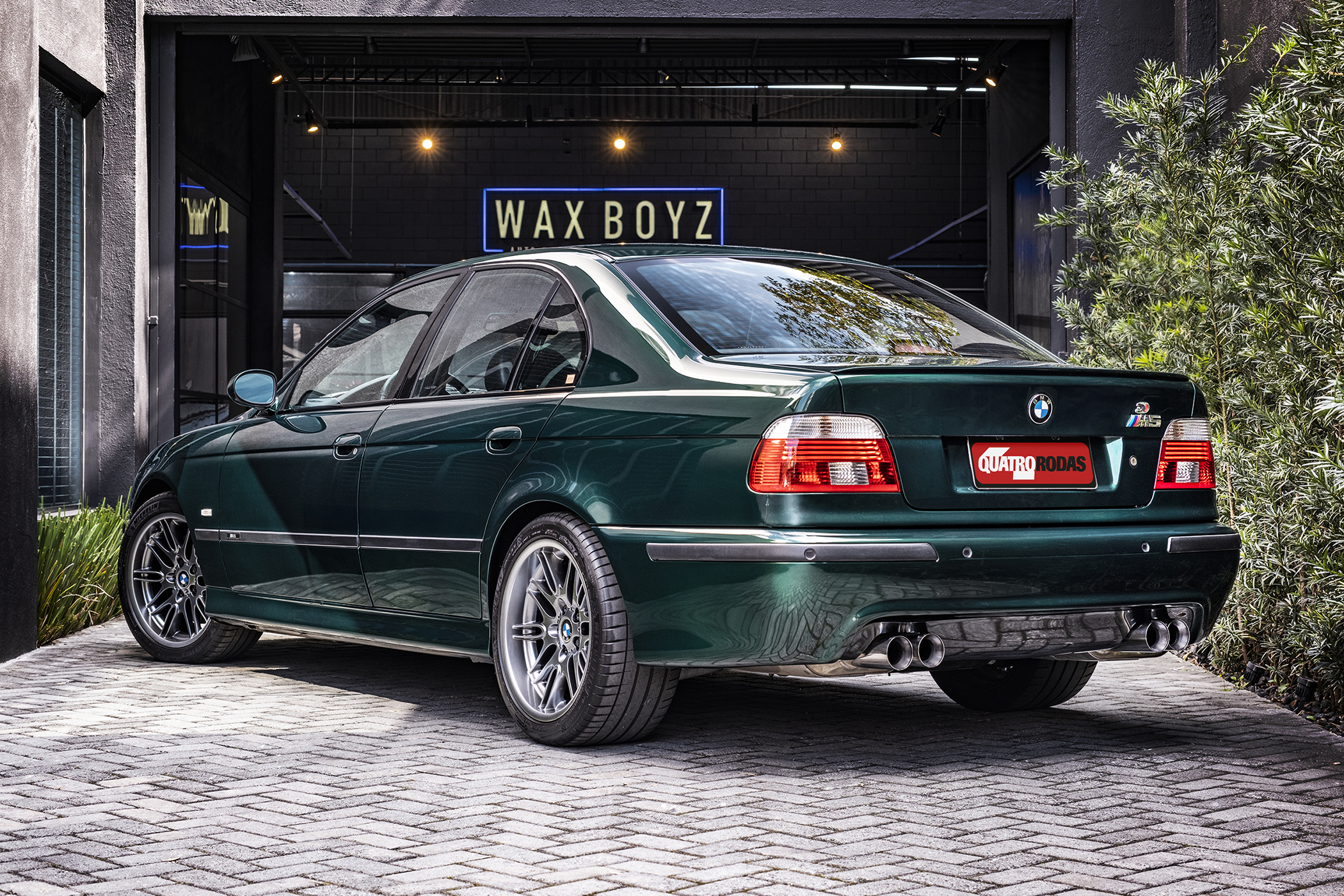 BMW M5 E39