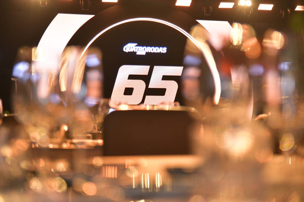 QUATRO RODAS comemora 65 anos e premia as Melhores Compras de 2025