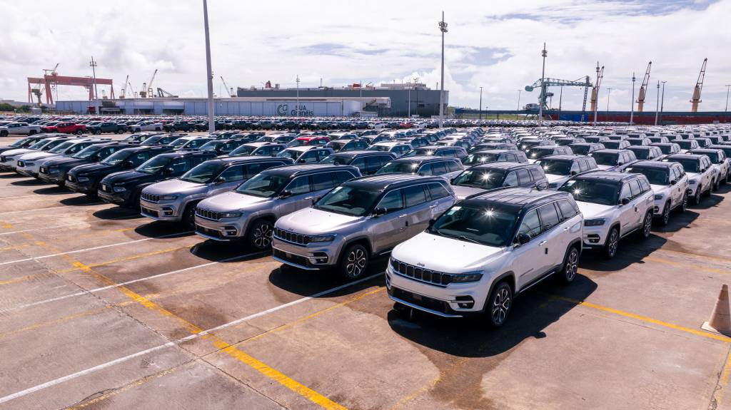 Jeep Commander segue o VW Passat e começa a ser exportado para o Oriente Médio