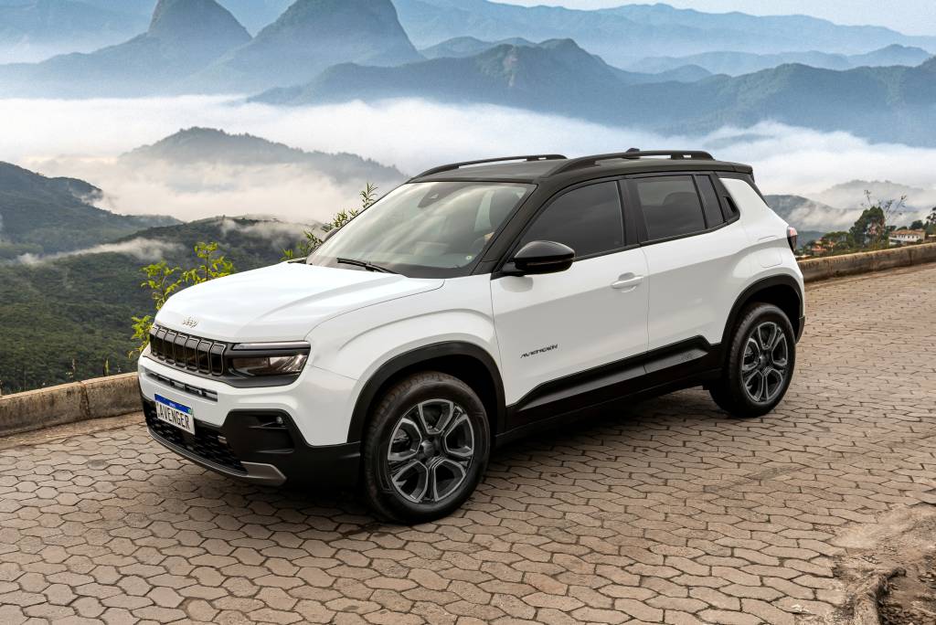 Jeep Avenger 2027 começa a ser produzido no Brasil; conheça o novo SUV