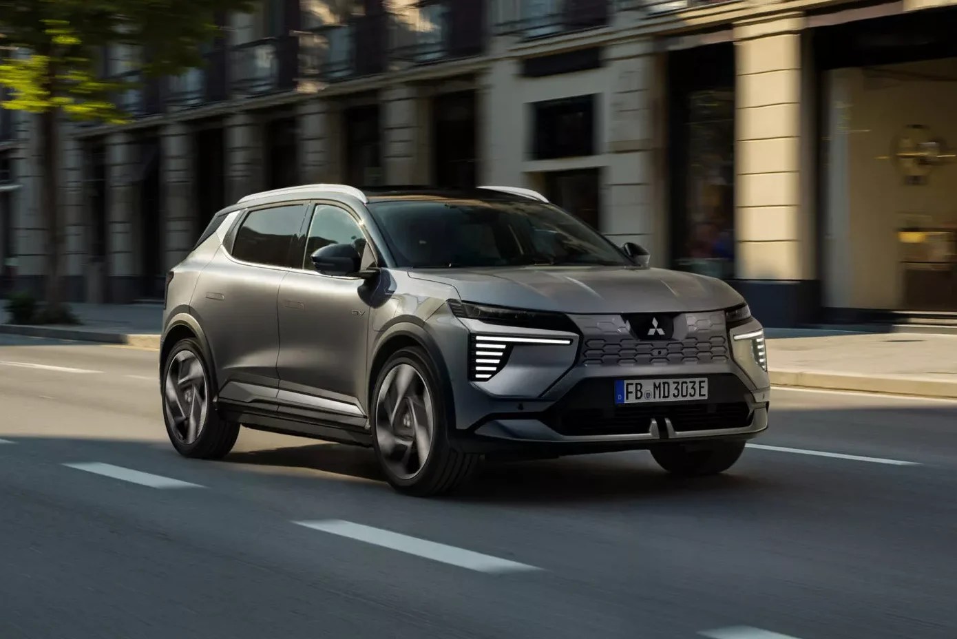 Mitsubishi-Eclipse-Cross-EV-0010-2048×1365