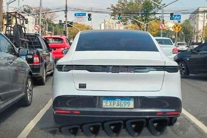 Nissan N7 testes