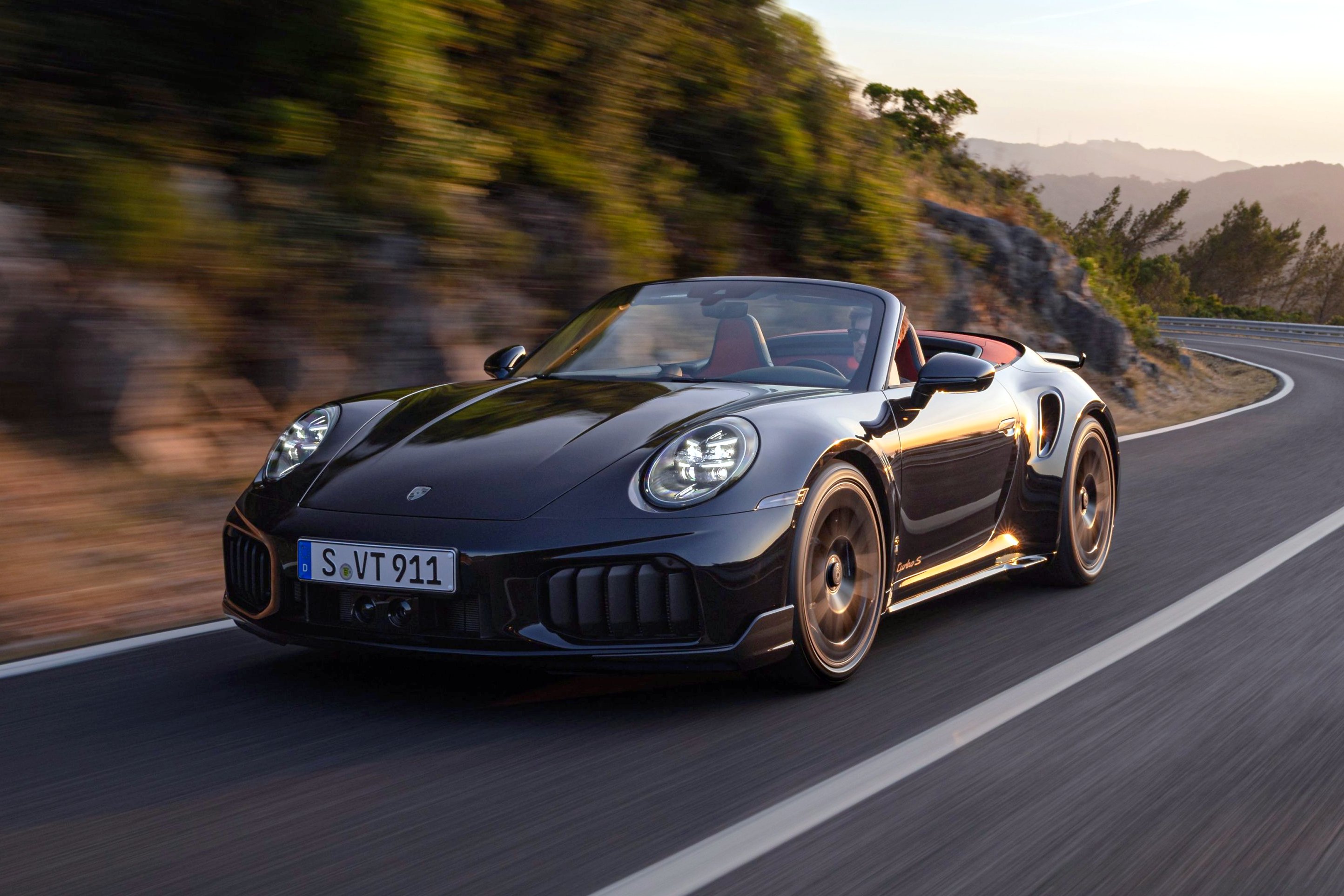 Porsche 911 Turbo s 2026 (1)