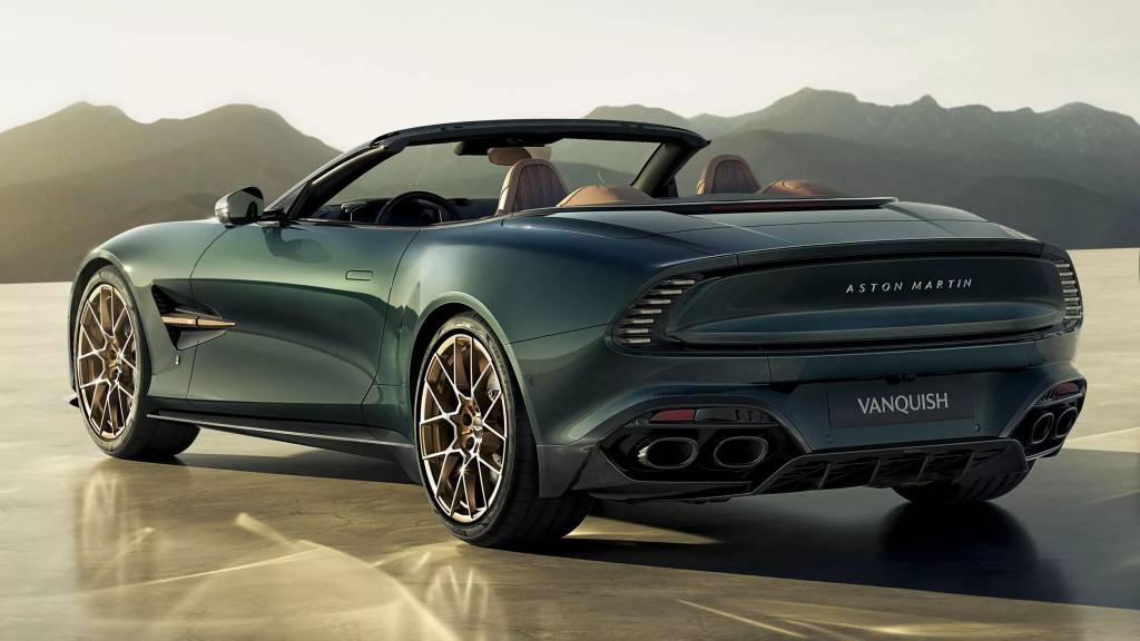 Aston Martin Vanquish e DB12 60 ANOS