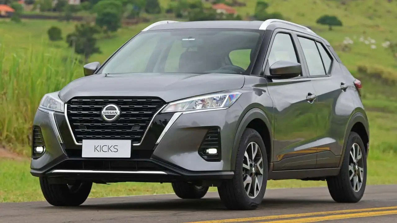 nissan kicks drl