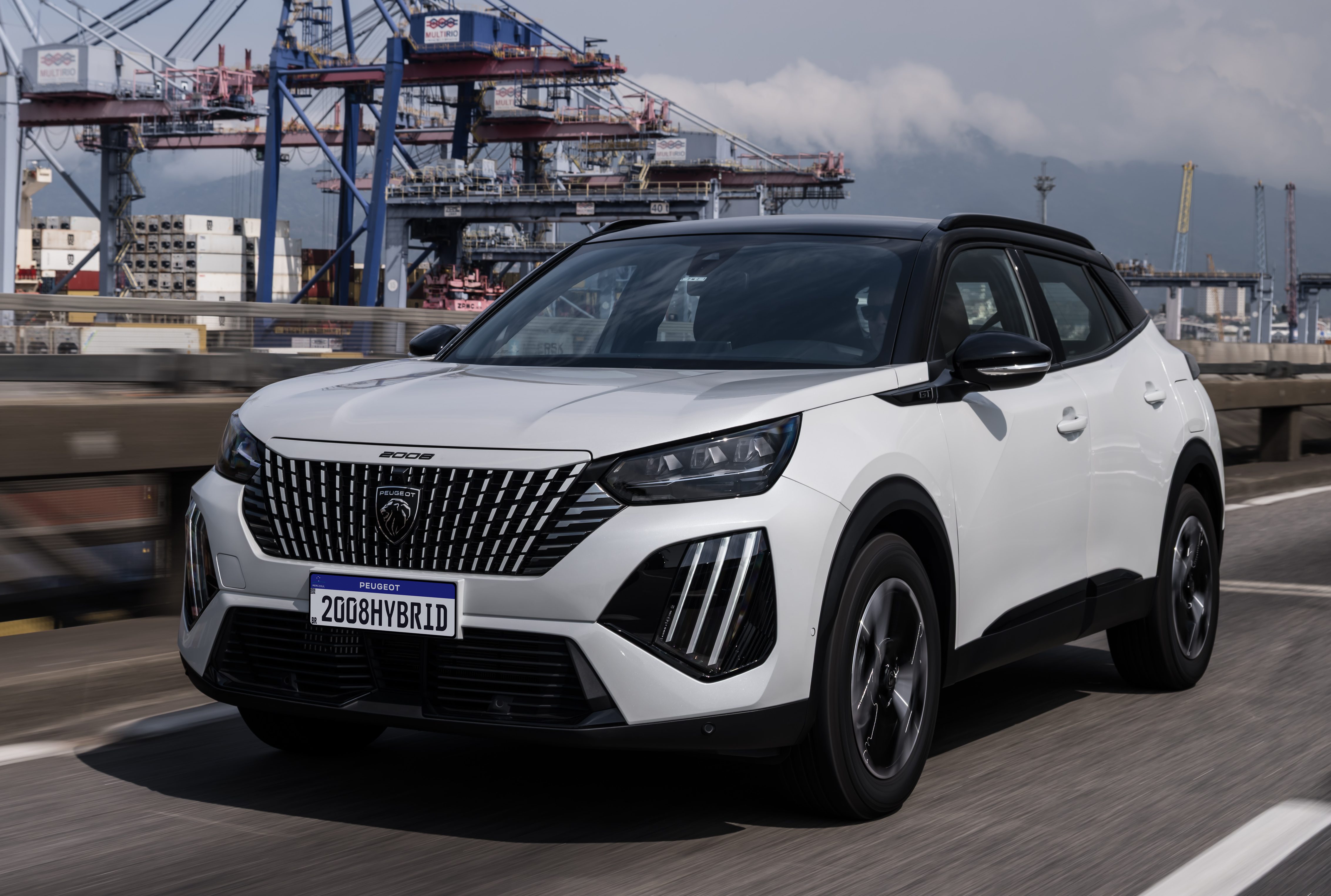 Peugeot 2008 GT Hybrid