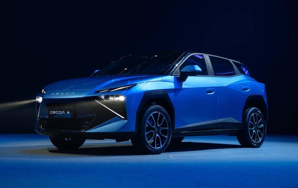 Omoda 4 chega no fim de 2026 para brigar com VW Tera, Fiat Pulse e Renault Kardian
