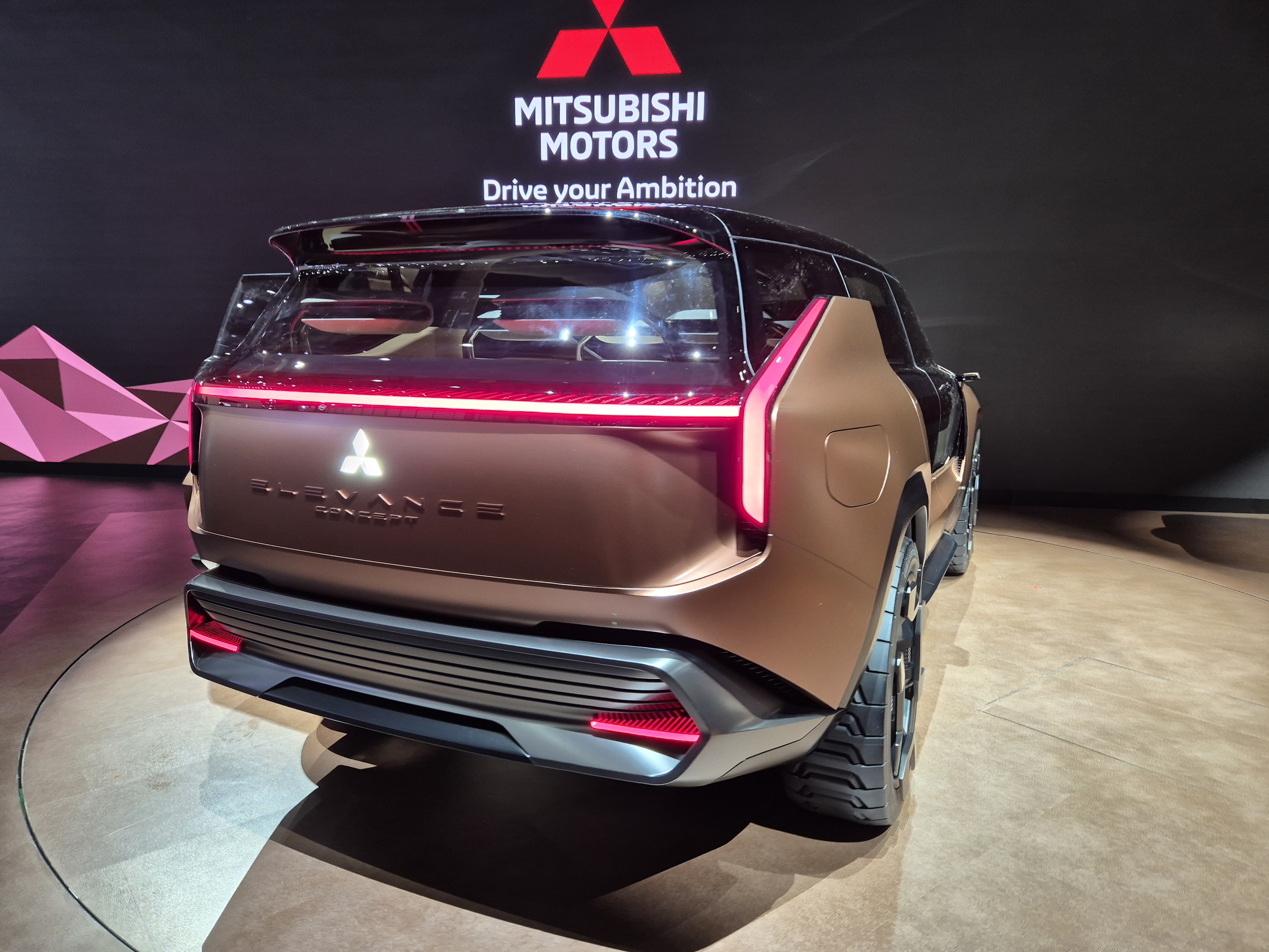 Conceito pode dar vida ao novo Mitsubishi Pajero Full