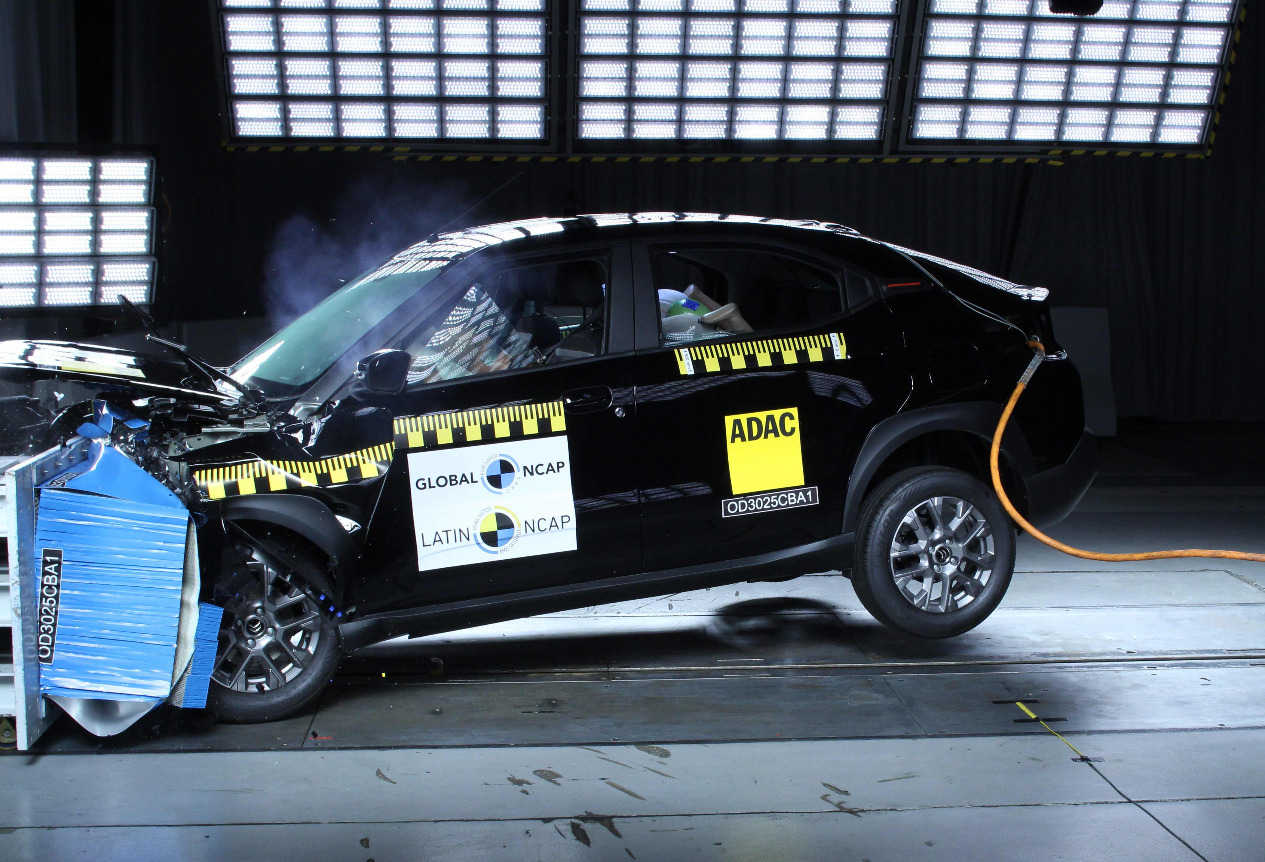 Citroën Basalt no teste de colisão do Latin NCAP