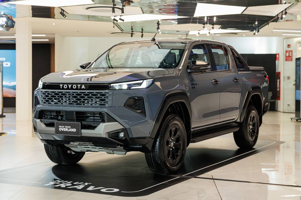 Nova Toyota Hilux 2027 é revelada com design mais moderno e tem até versão elétrica