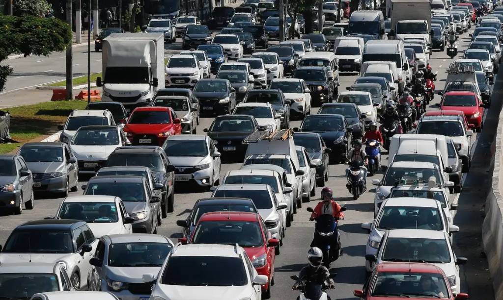IPVA 2026 de carro 0 km: como pagar com desconto e calcular valor em SP