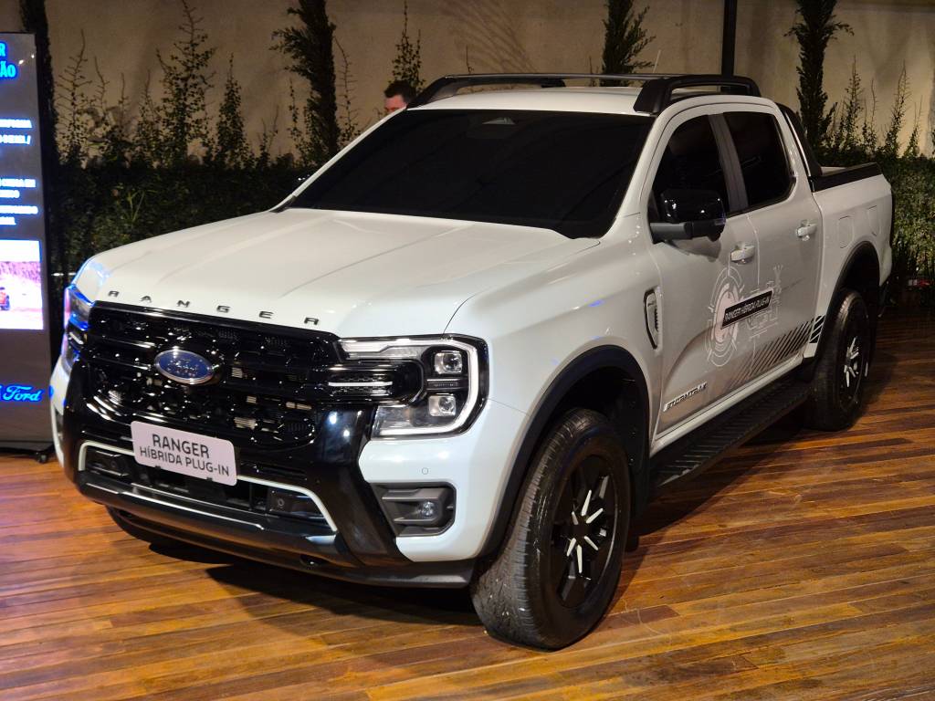 Ford Ranger PHEV (1)