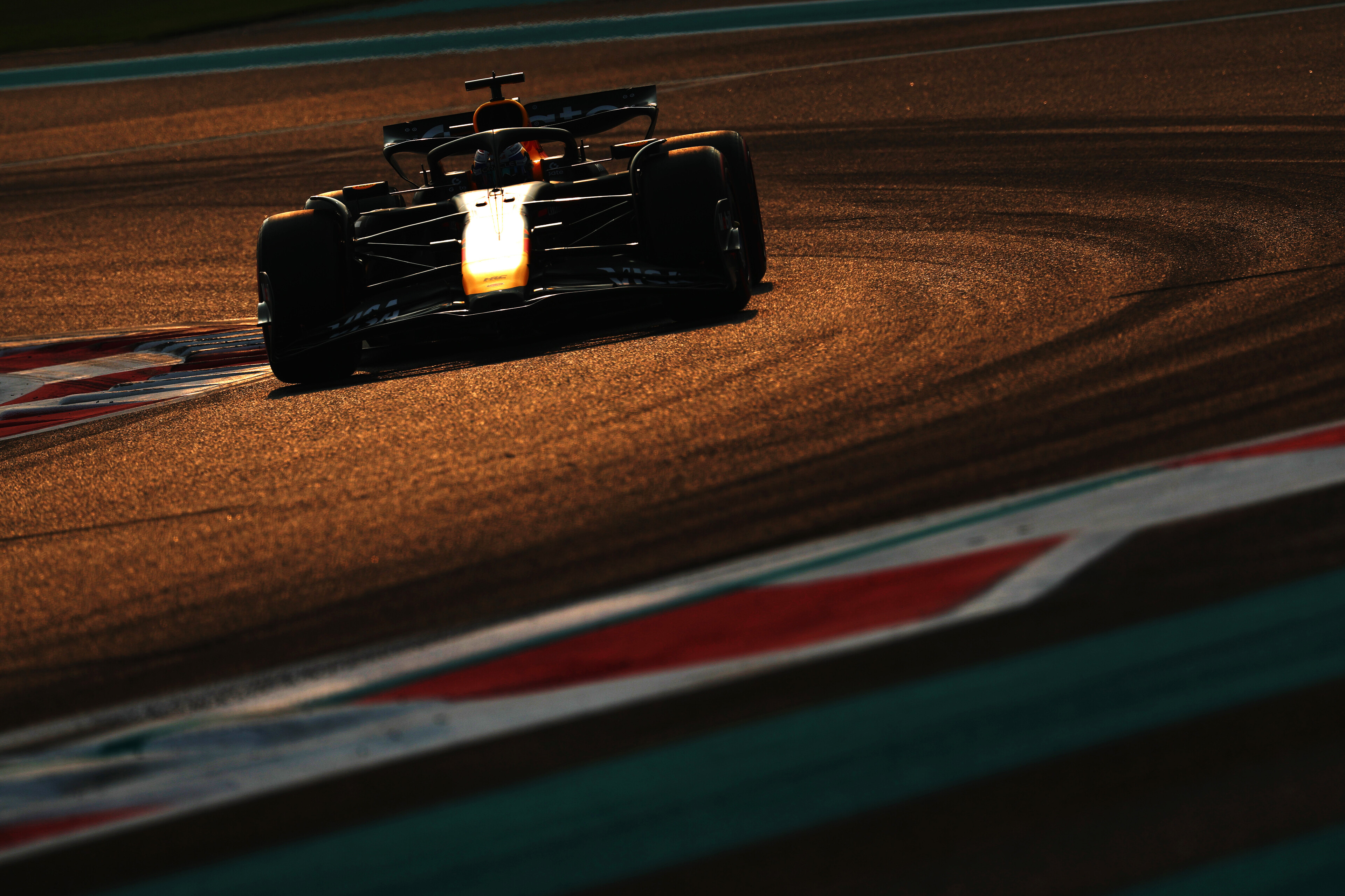 ABU DHABI, UNITED ARAB EMIRATES - DECEMBER 06: Max Verstappen of the Netherlands driving the (1) Oracle Red Bull Racing RB21 on track during final practice ahead of the F1 Grand Prix of Abu Dhabi at Yas Marina Circuit on December 06, 2025 in Abu Dhabi, United Arab Emirates. (Photo by Clive Rose/Getty Images) // Getty Images / Red Bull Content Pool // SI202512060130 // Usage for editorial use only //