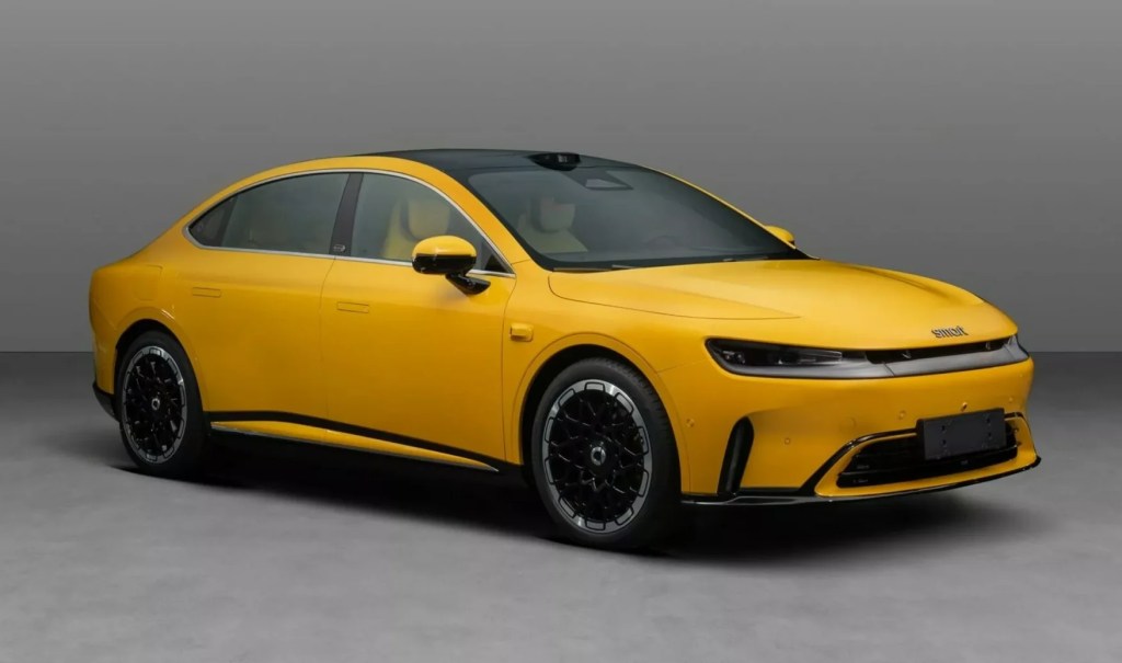 Smart #6 é o primeiro sedã da marca e tem porte de Mercedes Classe E