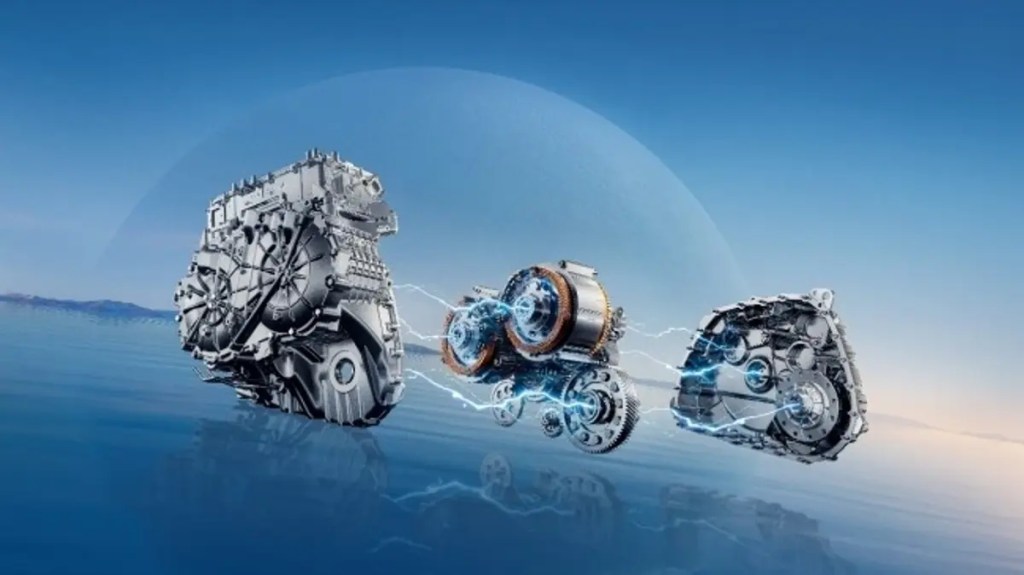 China manterá motores a combustão vivos após 2040 com foco em híbridos