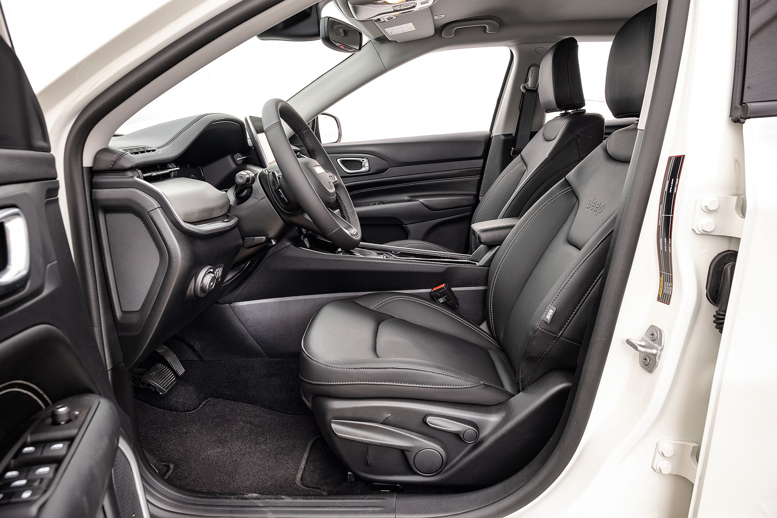 COMPARATIVO | SUVs M&Eacute;DIOS