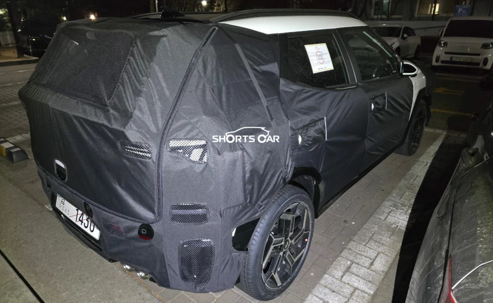 Novo Hyundai Bayon flagrado na Coreia do Sul