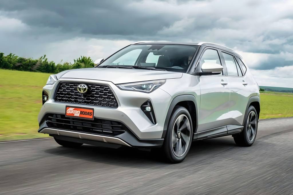 Toyota Yaris Cross fica mais caro que Corolla Cross híbrido por ‘segurança extra’