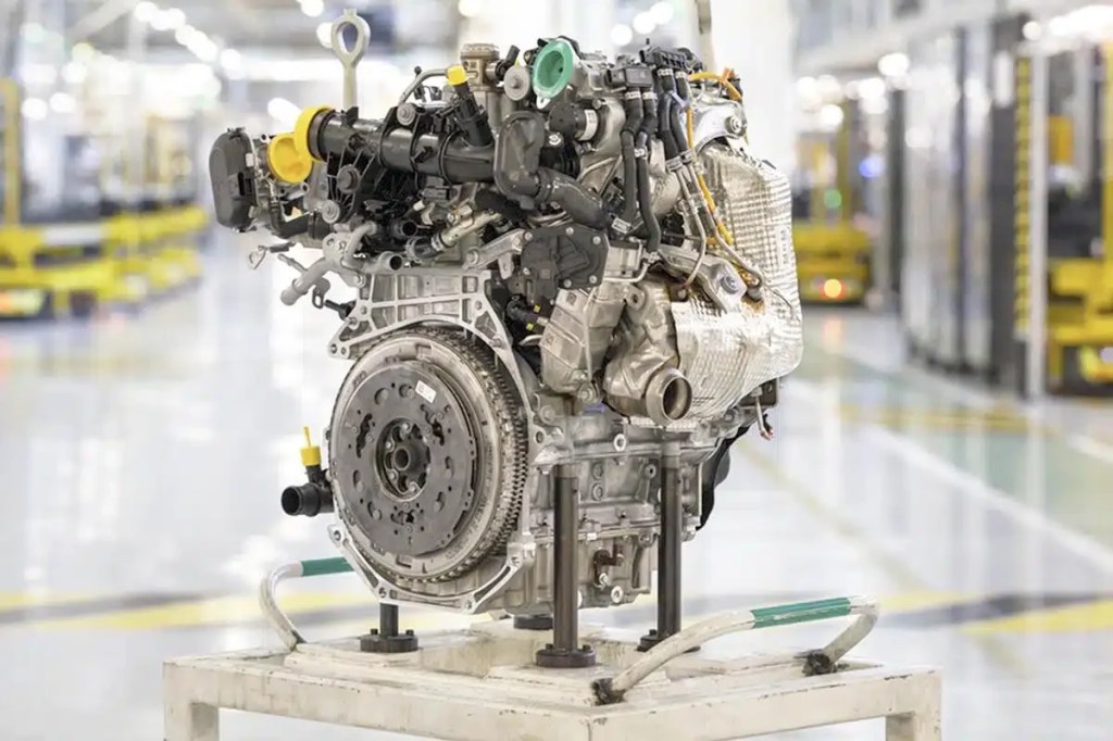 Novo motor híbrido da Horse usa gasolina sintética e promete fazer 33 km/l