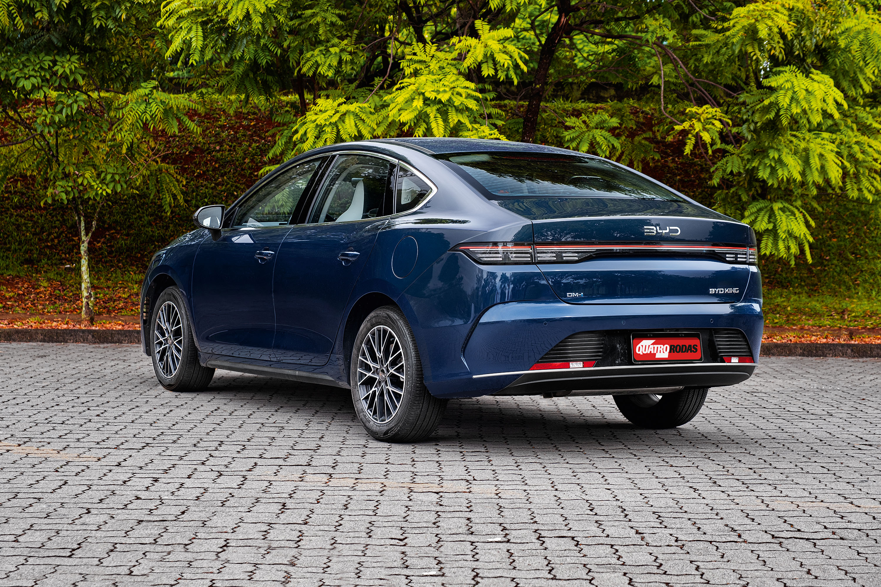 comparativo | BYD KING GS dm-i PHEV x TOYOTA COROLLA ALTIS Hybrid