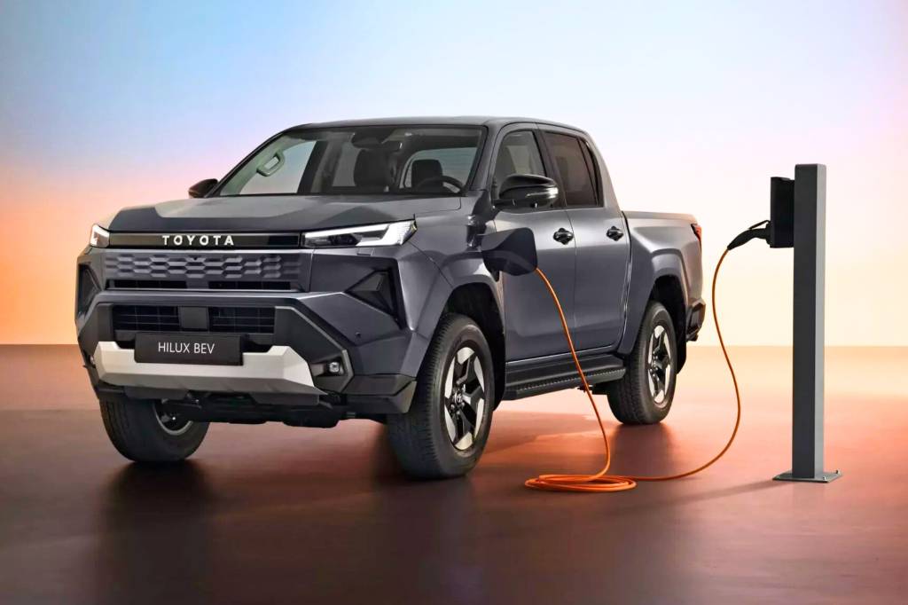 Nova Toyota Hilux elétrica já tem data para ser fabricada na Argentina