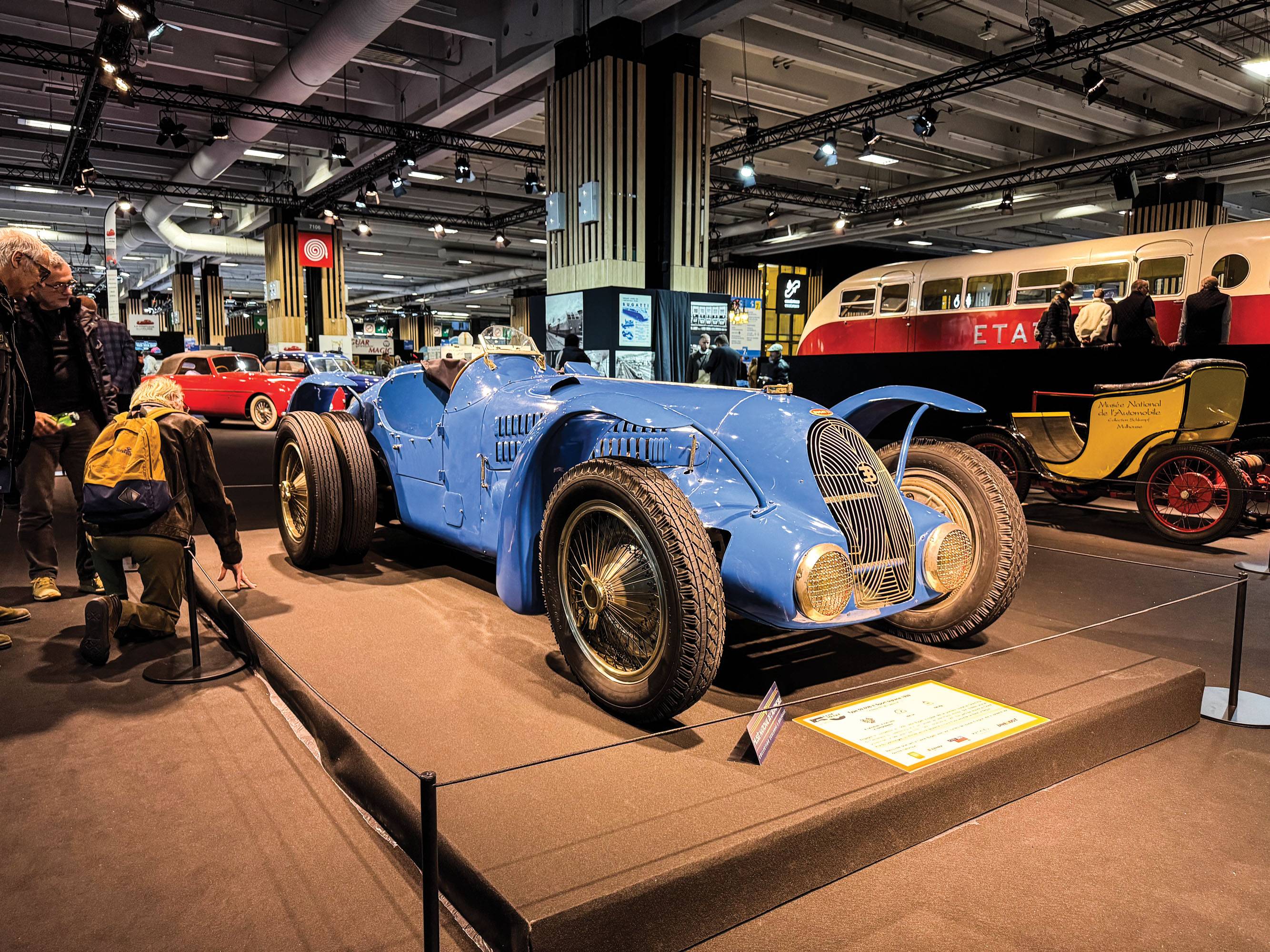 Retromobile: maior evento de clássicos do mundo reúne até carros únicos modernos
