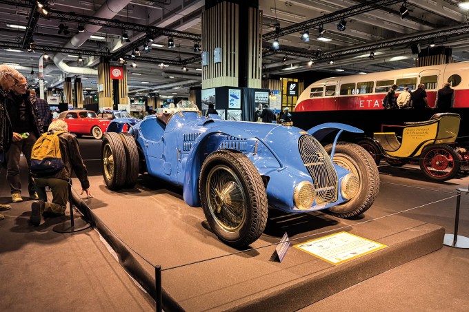 Retromobile