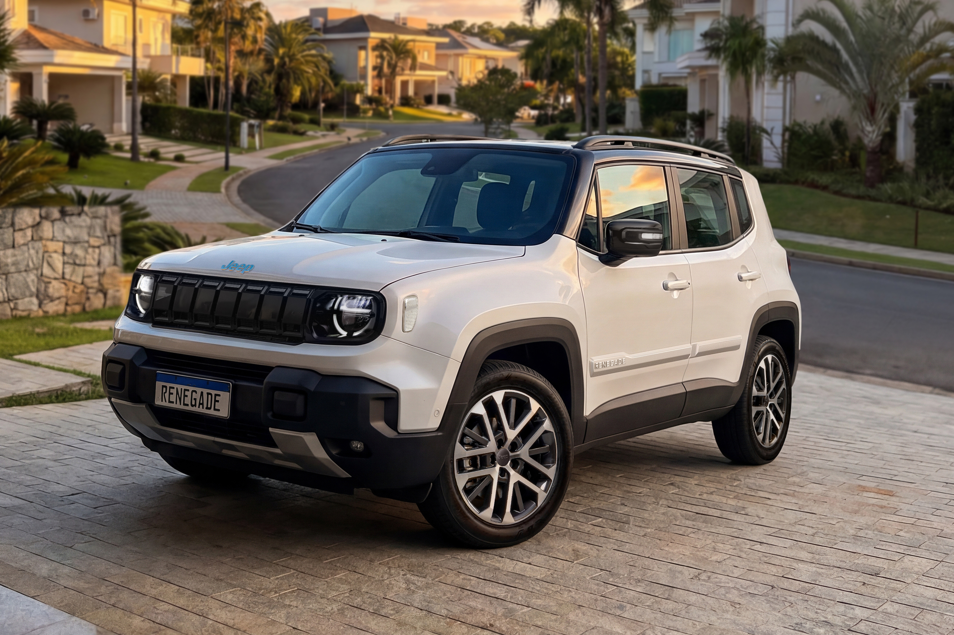 Jeep_Renegade_Sahara 2027
