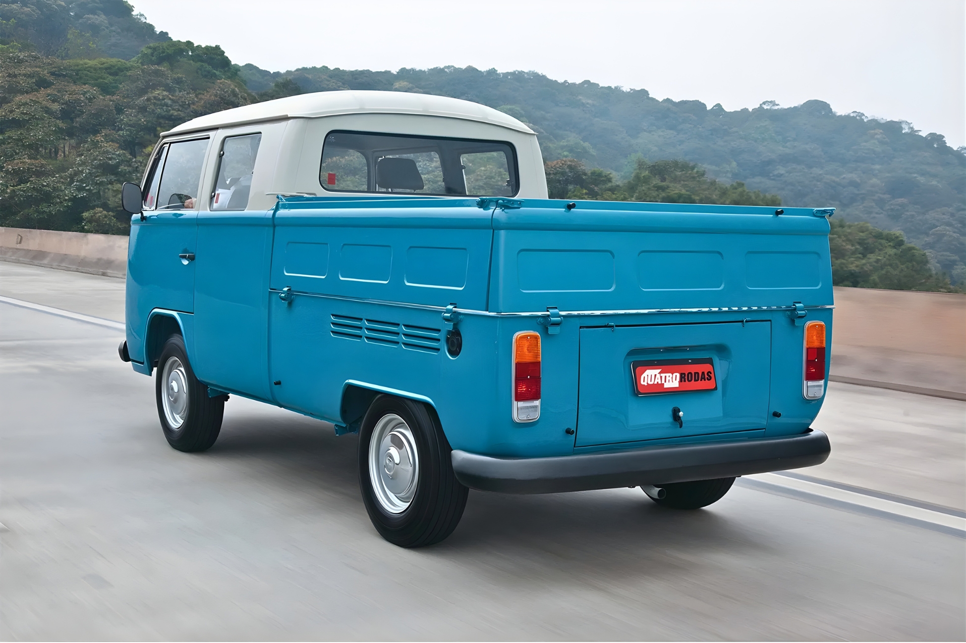 VW Kombi Cabine Dupla