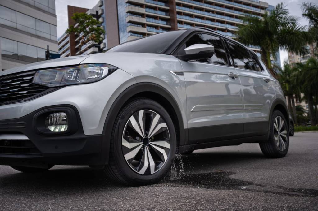 Novos pneus Bridgestone prometem mais eficiência e durabilidade para carros de passeio