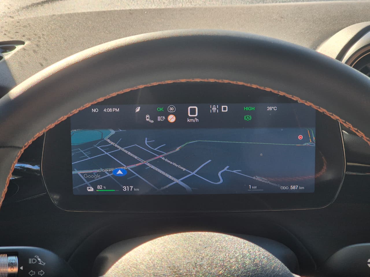 Mapa no Quadro de Instrumentos do Dolphin SE